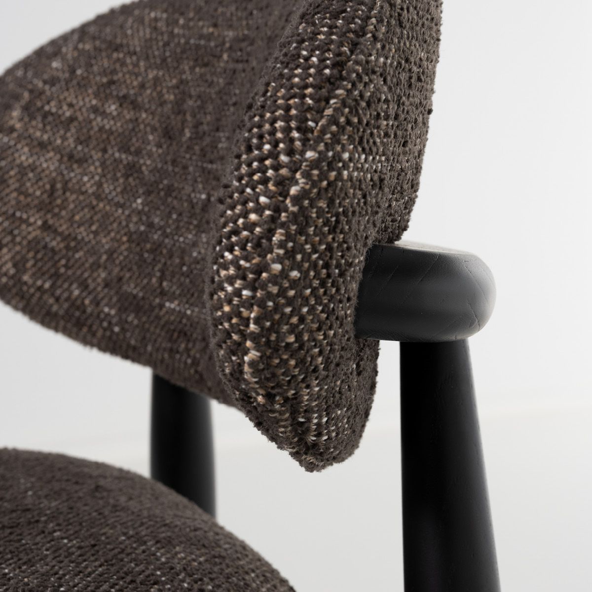 Malmø barstol heltre sort eik (stoff Lola mørk brun melert)